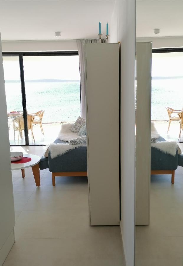 Bella Mare Apartment Mandre Bagian luar foto